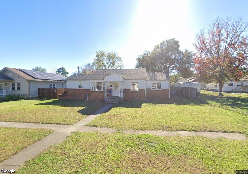 712 E Osage Ave, McAlester, OK 74501 - photo 1
