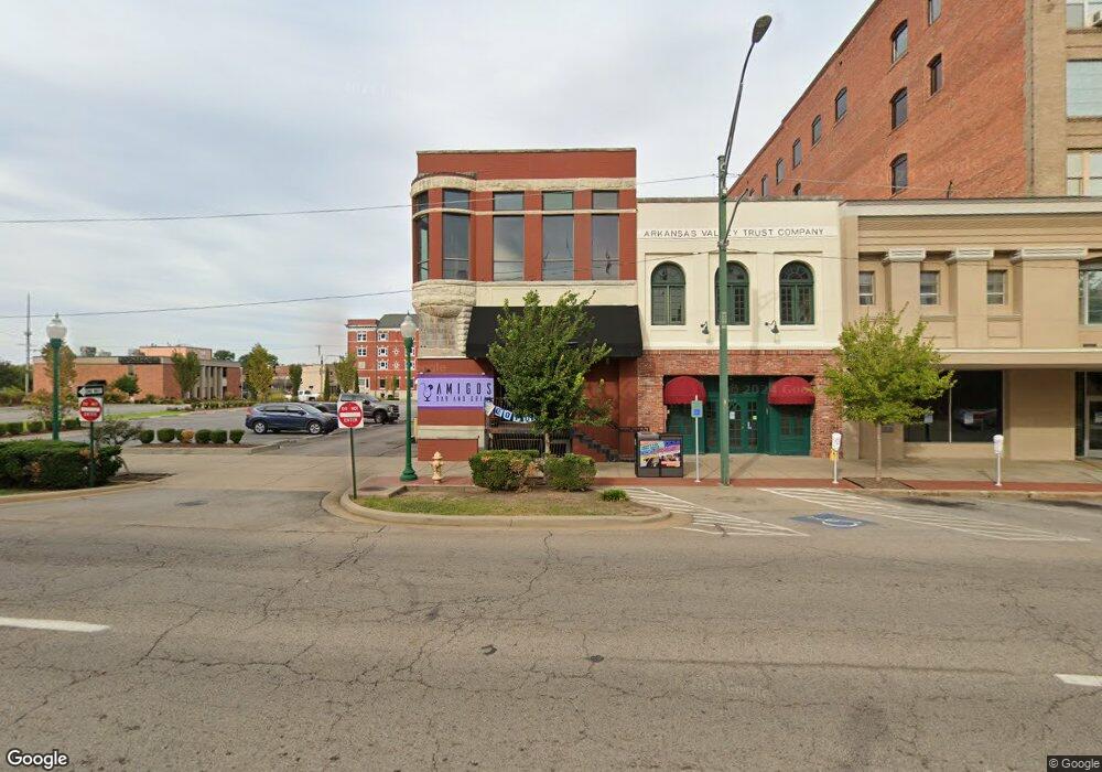 613 Garrison Ave unit 2nd, Fort Smith, AR 72901 - photo 1