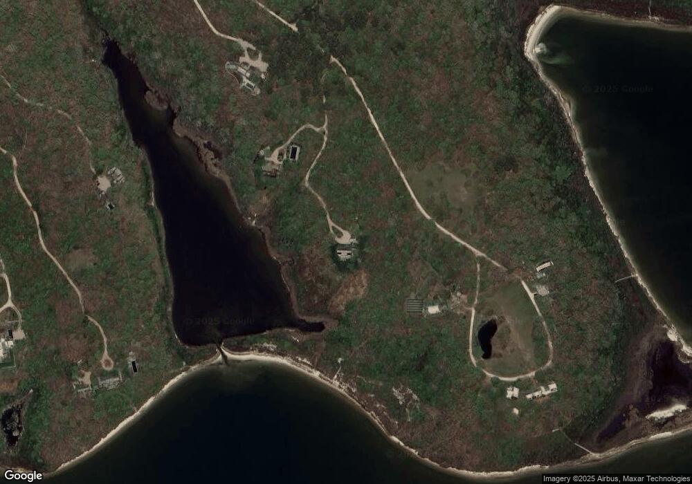 20 Swan Neck Rd, Edgartown, MA 02539 - photo 1