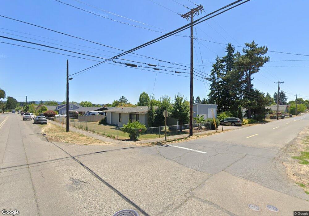 200 S 3rd St, Carlton, OR 97111 - photo 1