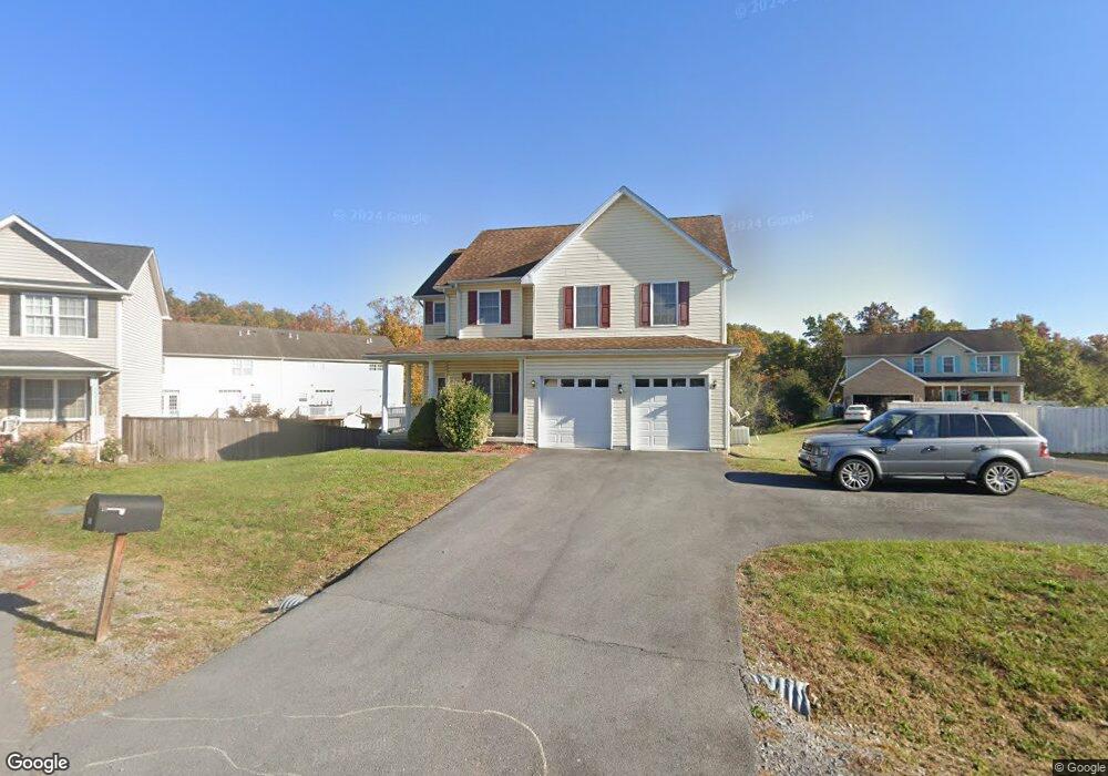 66 Willowby Ct, Bunker Hill, WV 25413 - photo 1