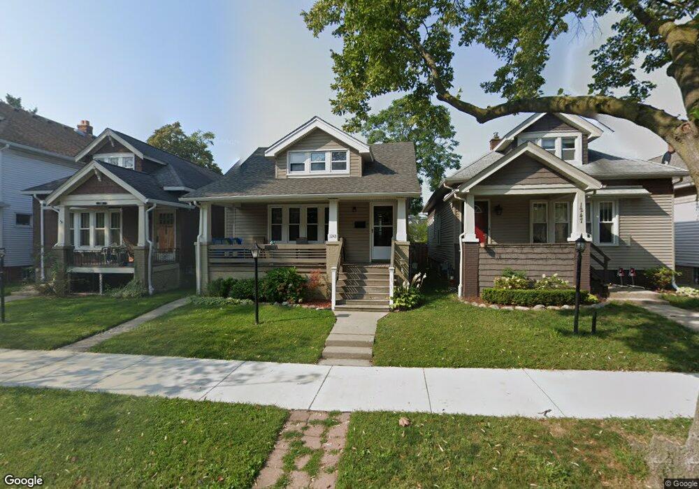 1243 Wayburn St, Grosse Pointe, MI 48230 - photo 1