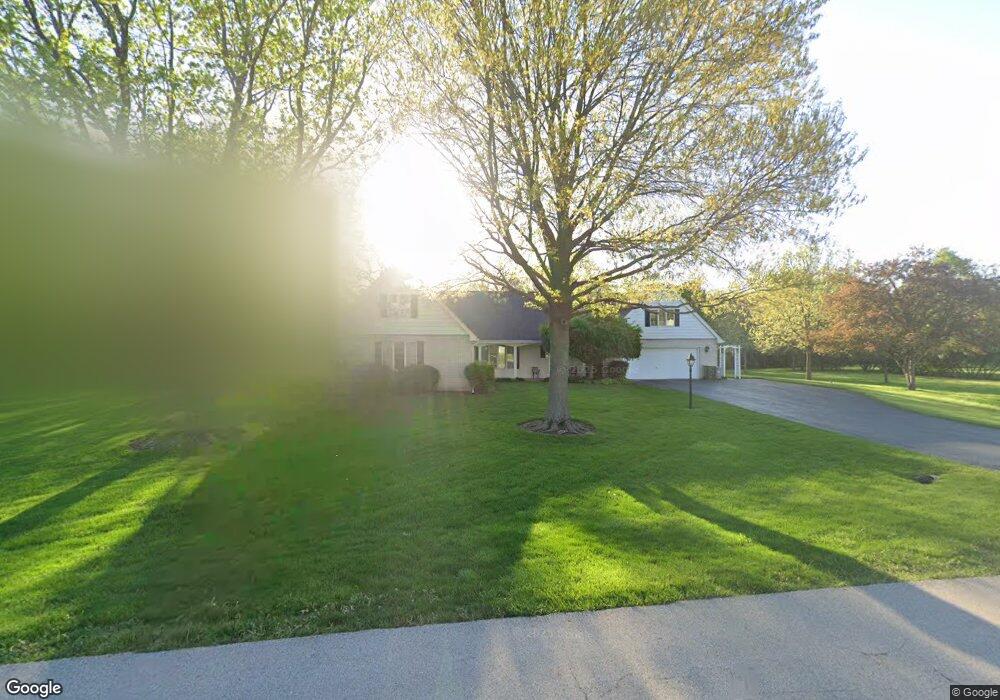 138 W Pleasantview Dr, Oswego, IL 60543 - photo 1