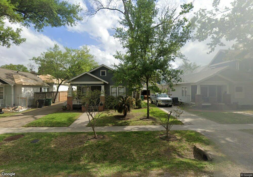 726 E 18th St, Houston, TX 77008 - photo 1