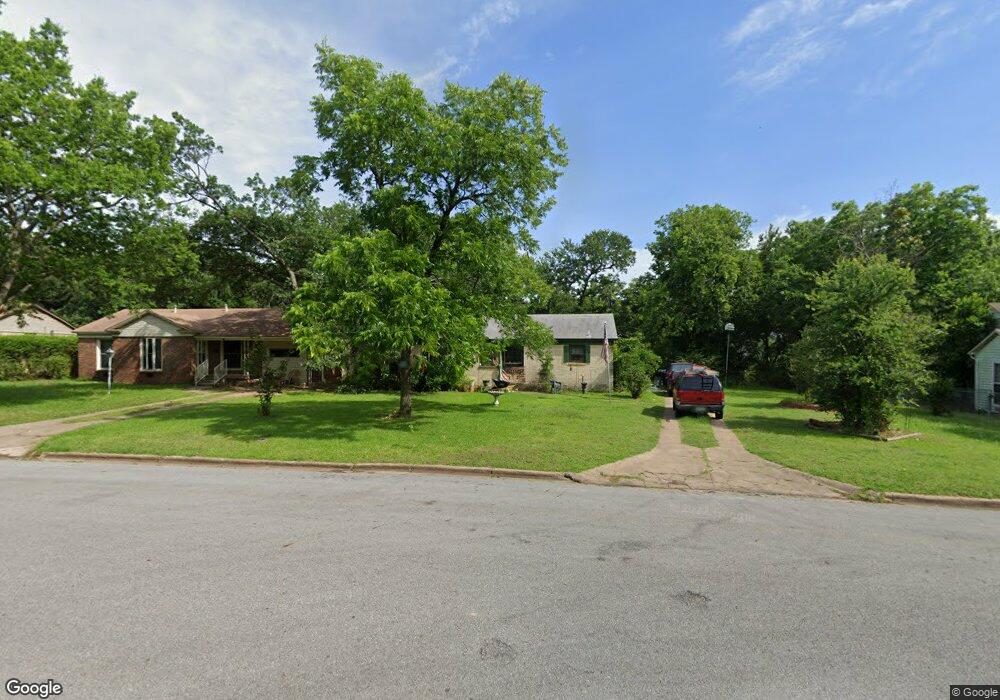 78 Vaughn Dr, Denison, TX 75020 - photo 1