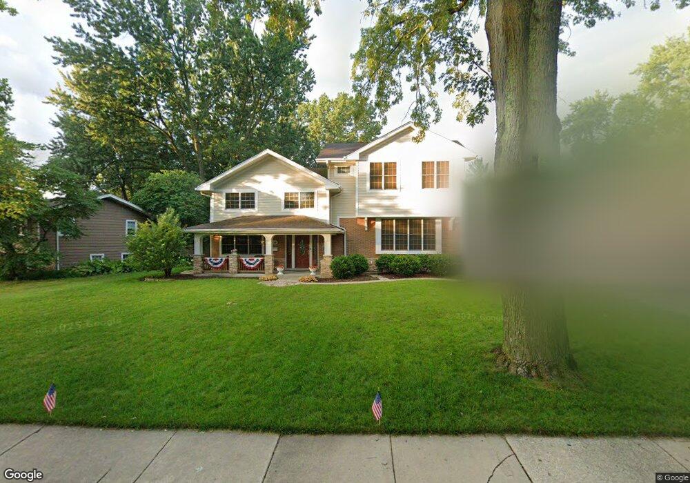 548 Juniper Dr, Naperville, IL 60540 - photo 1