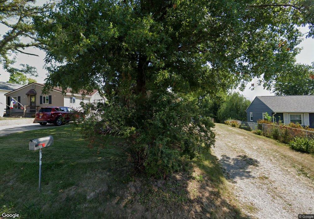 1641 13th St NW, Cedar Rapids, IA 52405 - photo 1