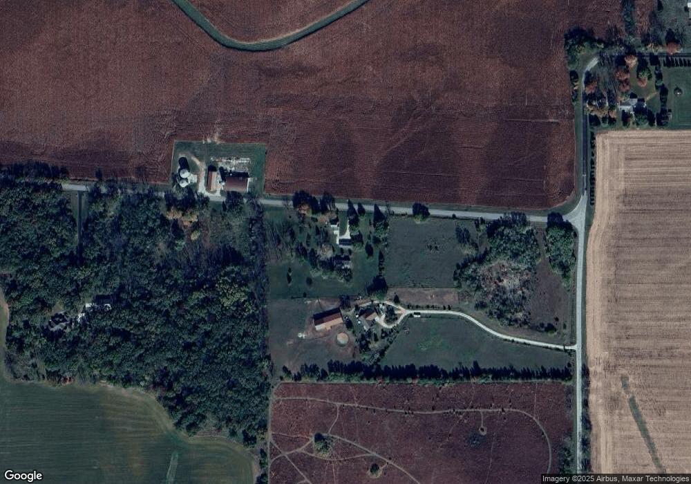 17237 W Croft Rd, Evansville, WI 53536 - photo 1