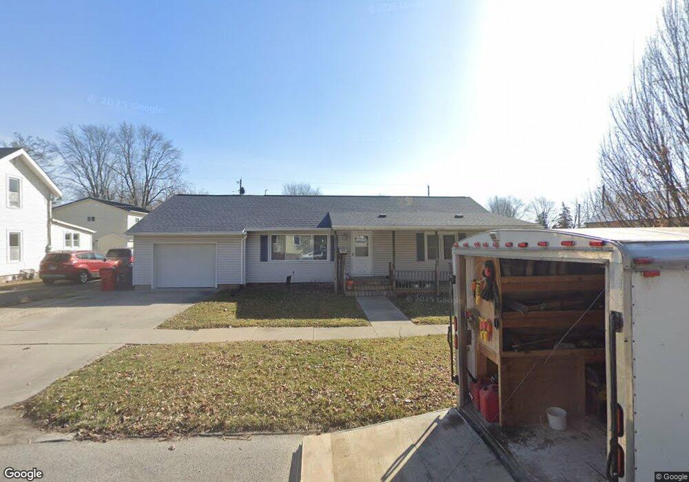 418 N Simon St, Ada, OH 45810 - photo 1
