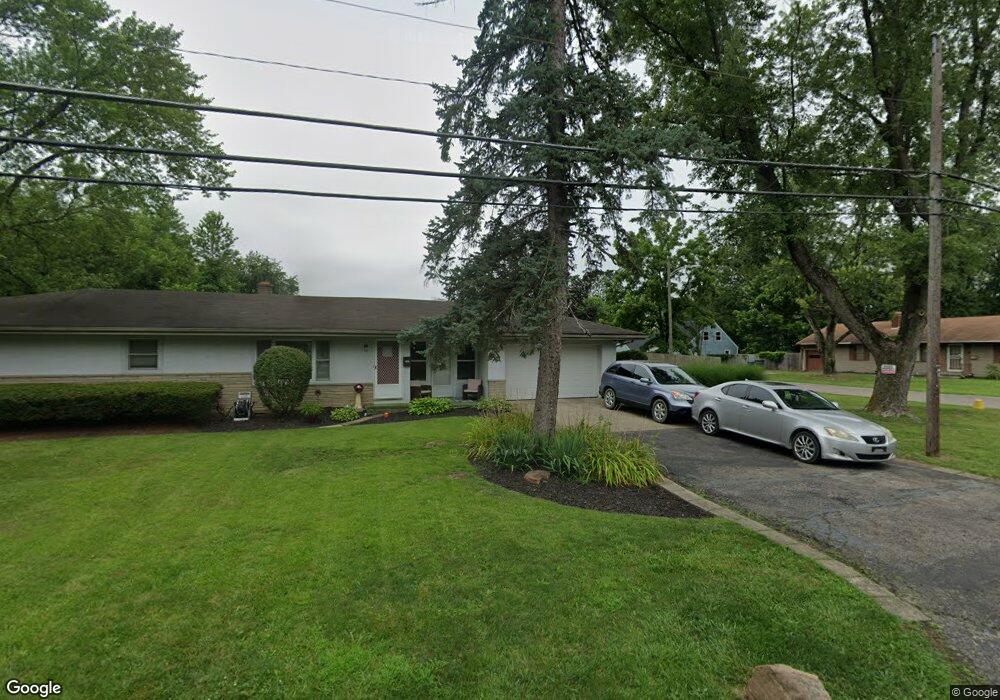 1055 Beechwood Rd, Columbus, OH 43227 - photo 1