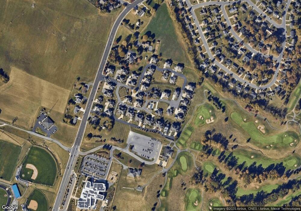 1748 Heritage Estates Cir, Harrisonburg, VA 22801 - photo 1