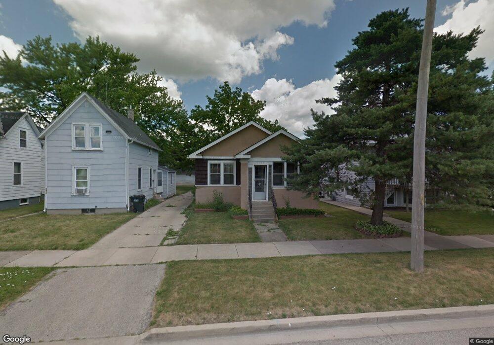 1308 Clarkson St, Waukegan, IL 60085 - photo 1