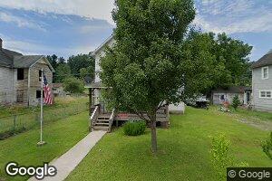 323 Robinson St, Glen White, WV 25849