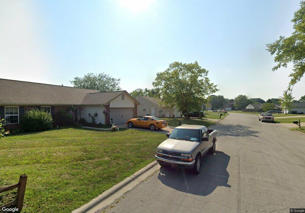 829 E Skaggs Ct, Greensburg, IN 47240 - photo 1