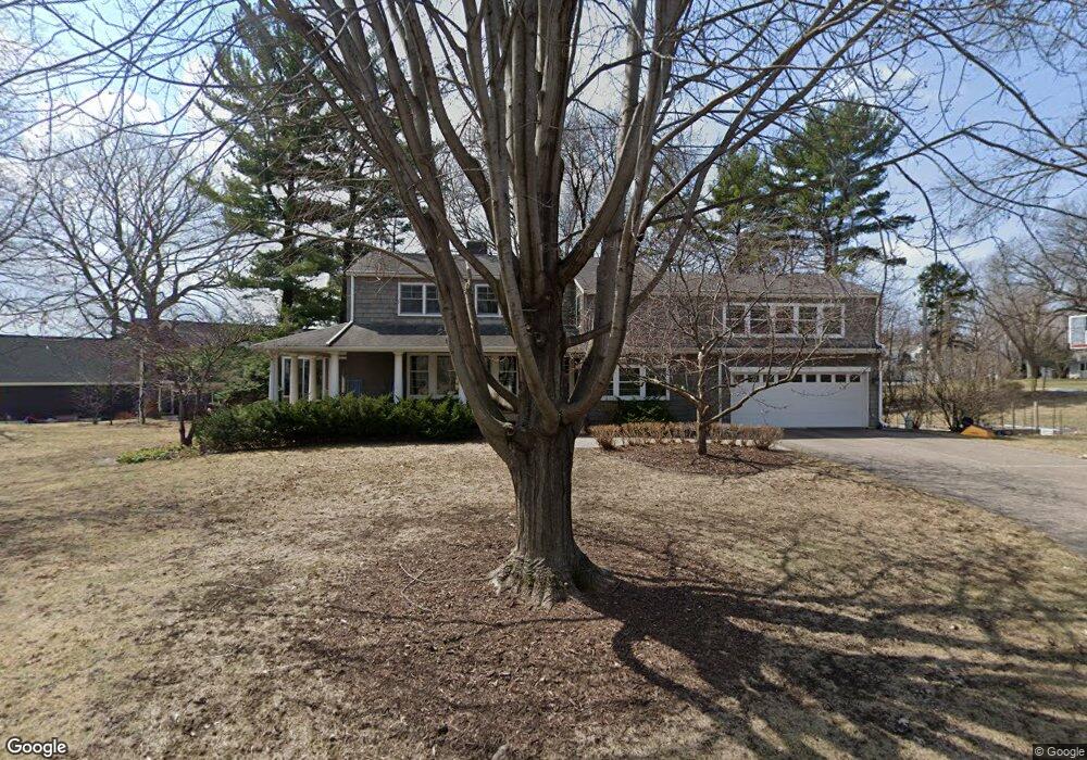 18475 Thorpe Rd, Wayzata, MN 55391 - photo 1