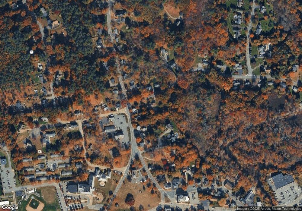 302 Elm St, North Reading, MA 01864 - photo 1