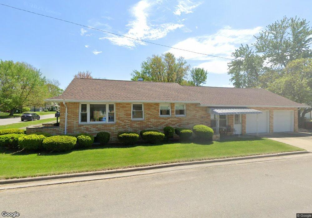 1501 Broadway St, Lincoln, IL 62656 - photo 1