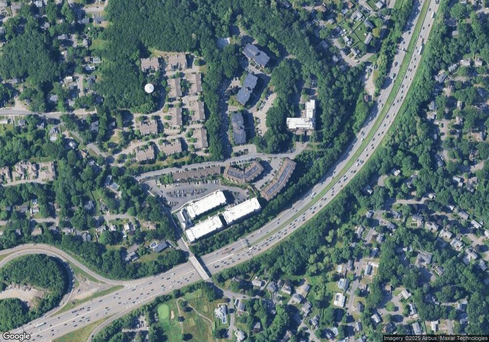 105 Hopkins St unit 111, Wakefield, MA 01880 - photo 1