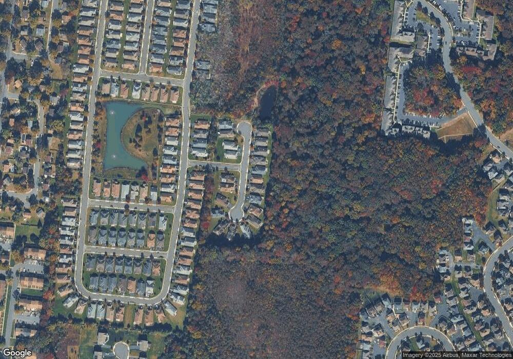 118 Fontaine Ct, Monroe Township, NJ 08831 - photo 1