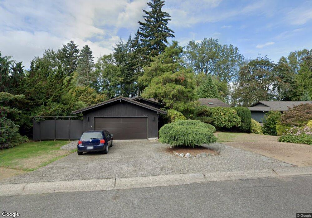 7637 85th Place SE, Mercer Island, WA 98040 - photo 1