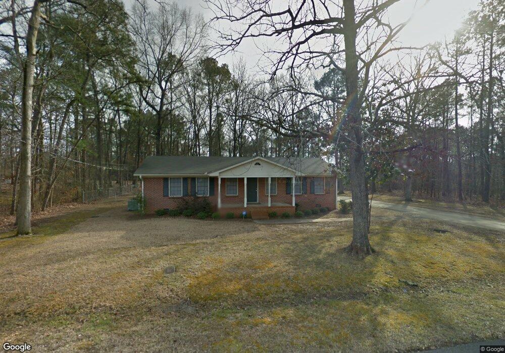 316 Hollingsworth Ave, Rainbow City, AL 35906 - photo 1