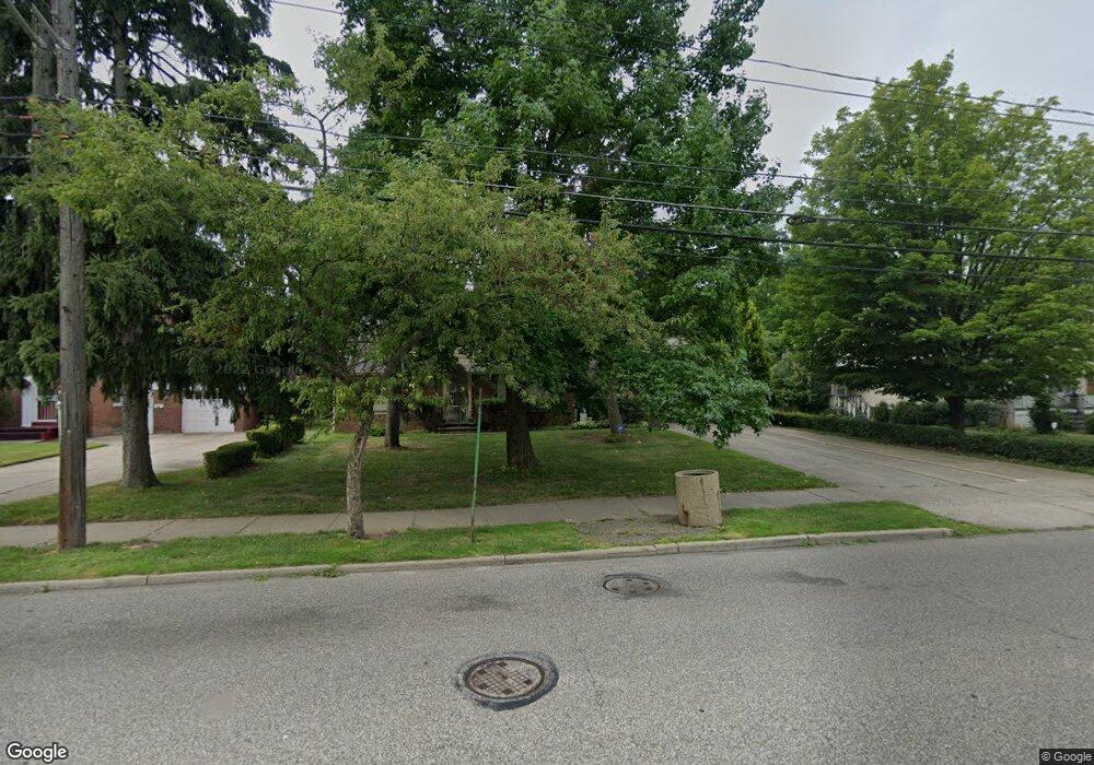 17400 Libby Rd, Maple Heights, OH 44137 - photo 1