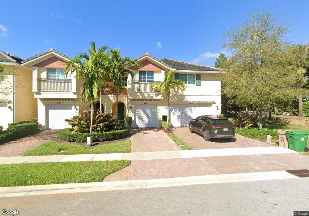 4615 Windmill Ln, Davie, FL 33328 - photo 1