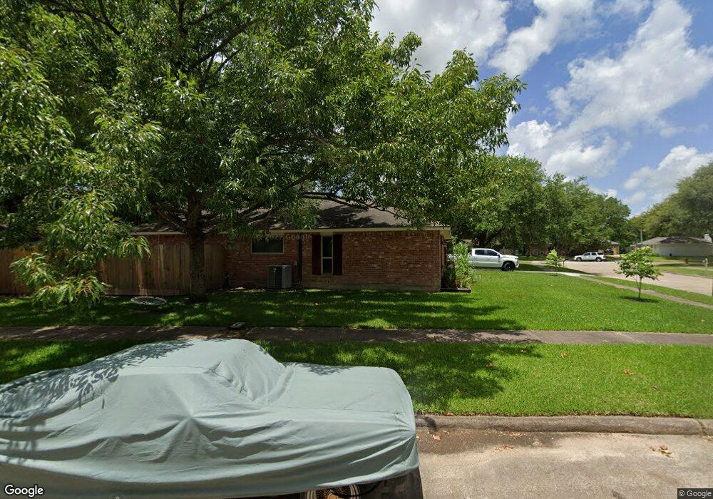 504 Desert Aire Dr, Friendswood, TX 77546 - photo 1