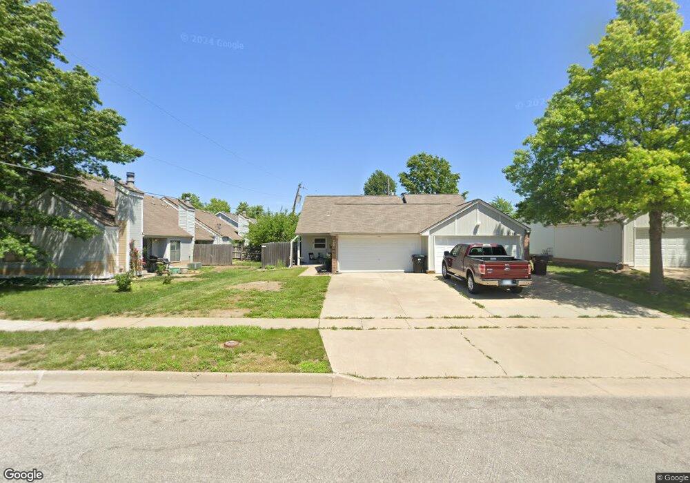 3722 SW 36th St, Topeka, KS 66614 - photo 1