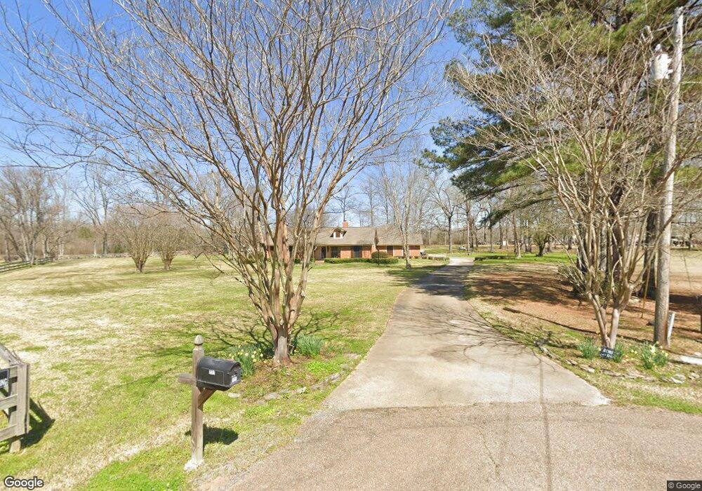 121 Crestview Dr, Brandon, MS 39047 - photo 1