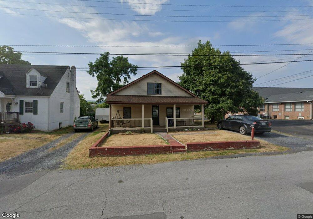 142 W 12th St, Front Royal, VA 22630 - photo 1