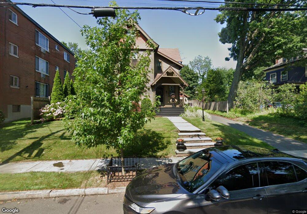 41 Kenyon St, Hartford, CT 06105 - photo 1