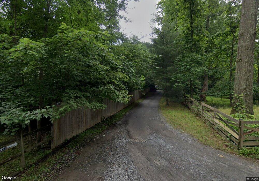 955 Evonshire Ln, Great Falls, VA 22066 - photo 1