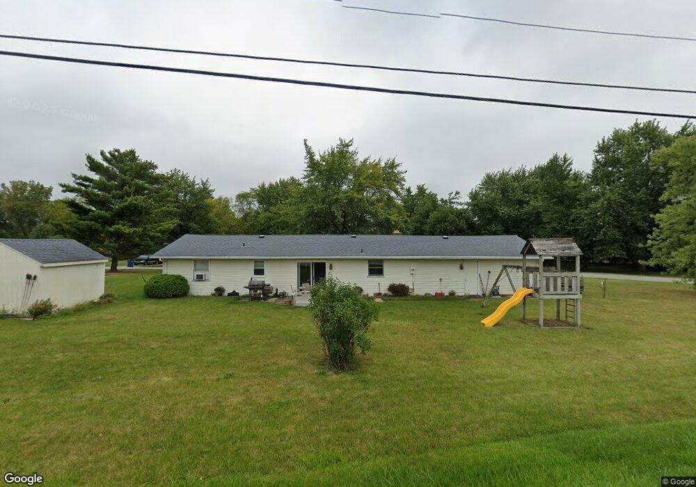 8726 Multirose Ln, Leo, IN 46765 - photo 1