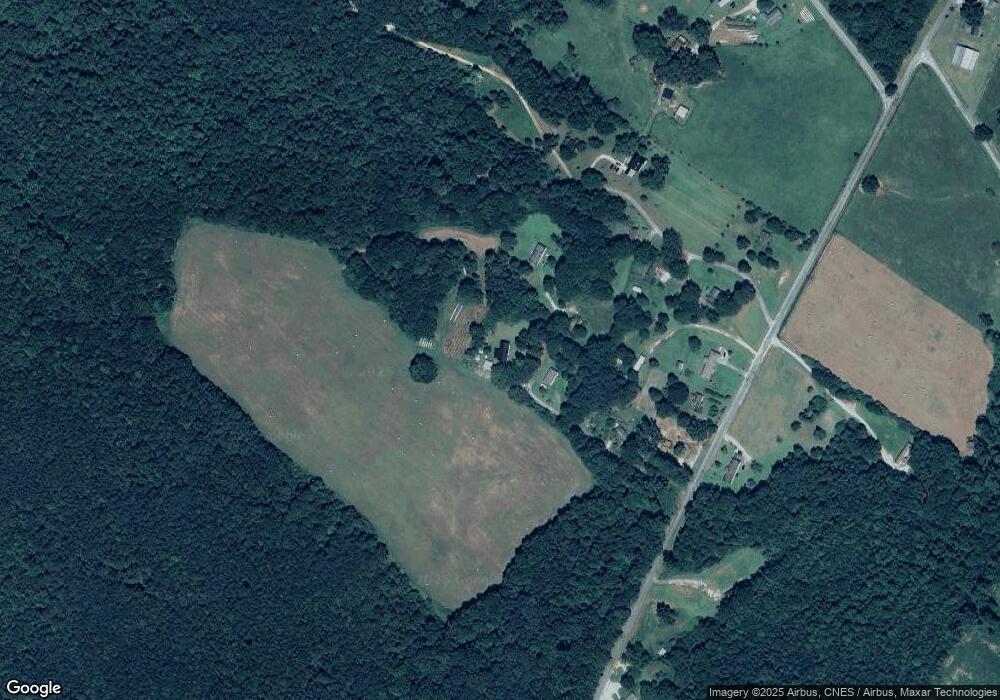 137 Hartway Rd, Dewy Rose, GA 30634 - photo 1