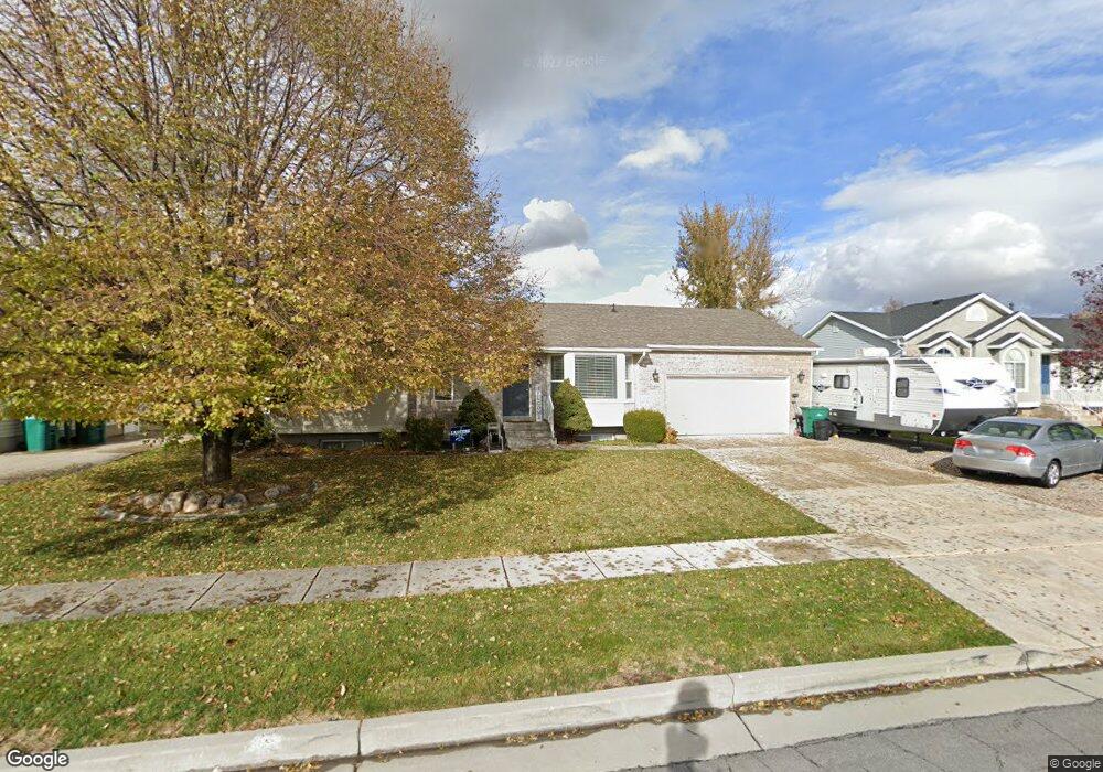 1060 W 275 S, Layton, UT 84041 - photo 1