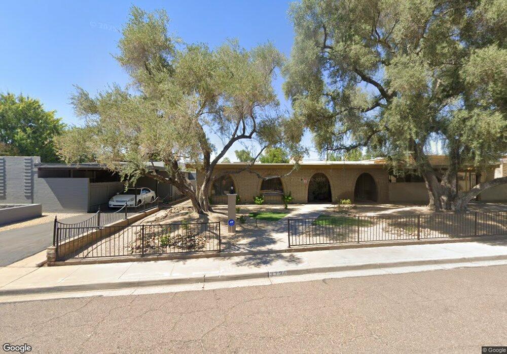 3734 E Montecito Ave, Phoenix, AZ 85018 - photo 1