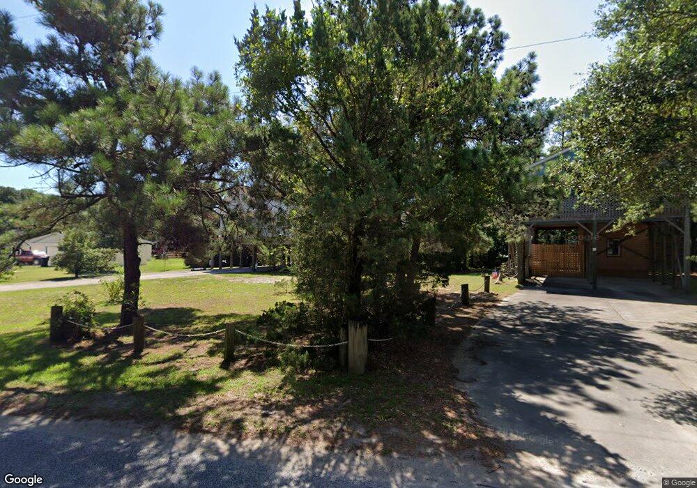 405 W Martin St, Kill Devil Hills, NC 27948 - photo 1