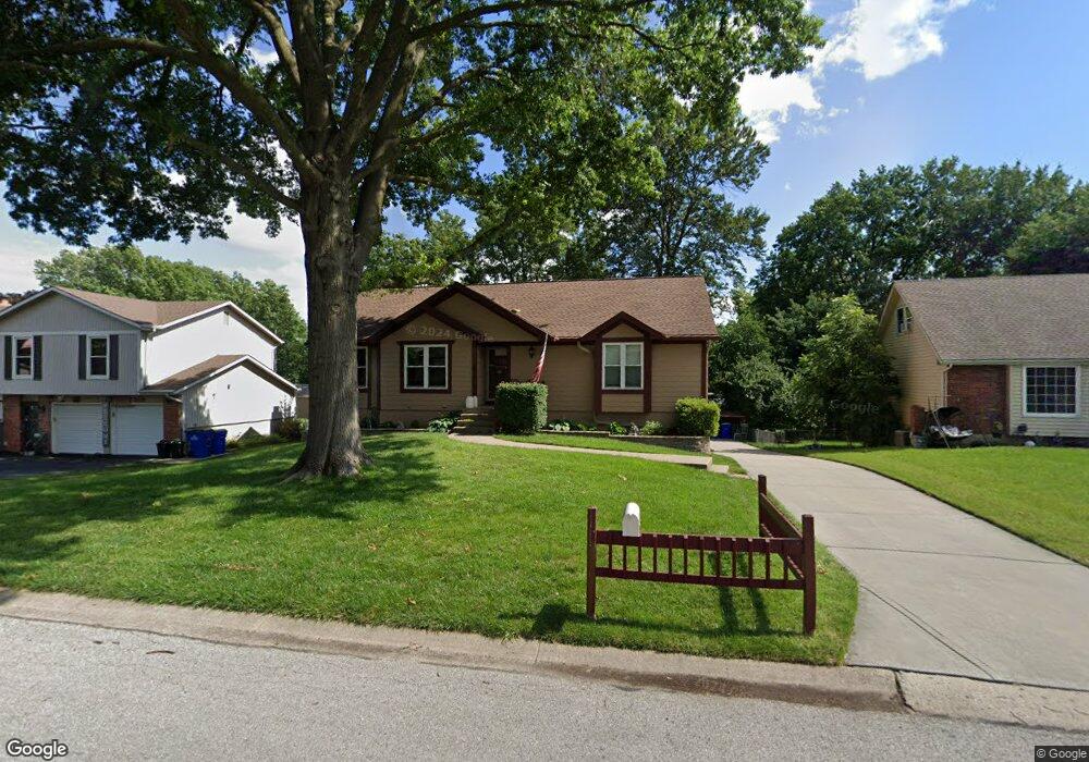 10113 W 54th St, Shawnee, KS 66203 - photo 1
