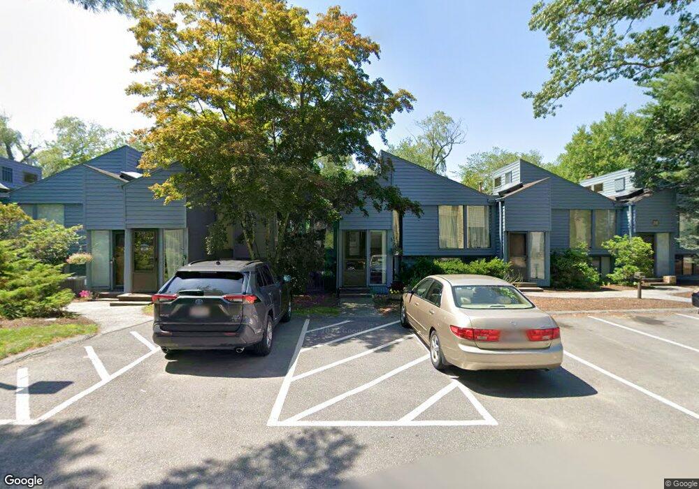 203 Meadows Edge, Acton, MA 01718 - photo 1