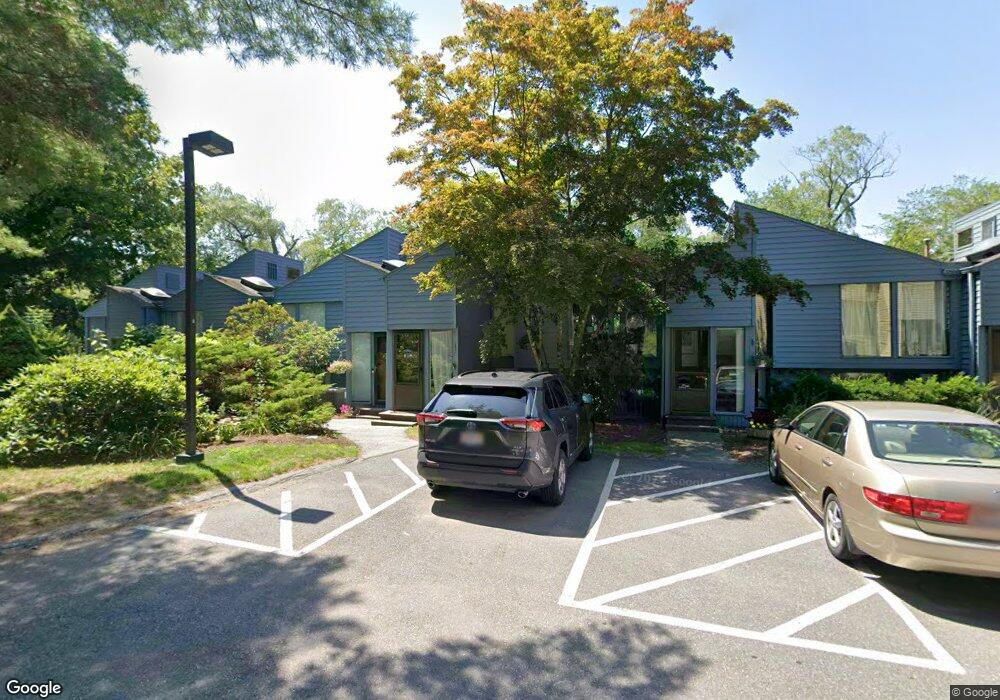 204 Meadows Edge unit 204-20, Acton, MA 01718 - photo 1