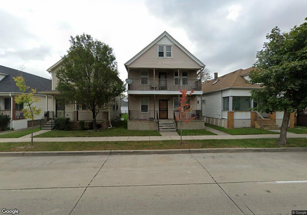 11633 Saint Aubin St, HamtraMcK, MI 48212 - photo 1