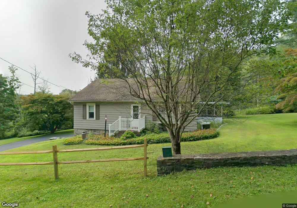 18 Banks Hill Rd, Pawling, NY 12564 - photo 1