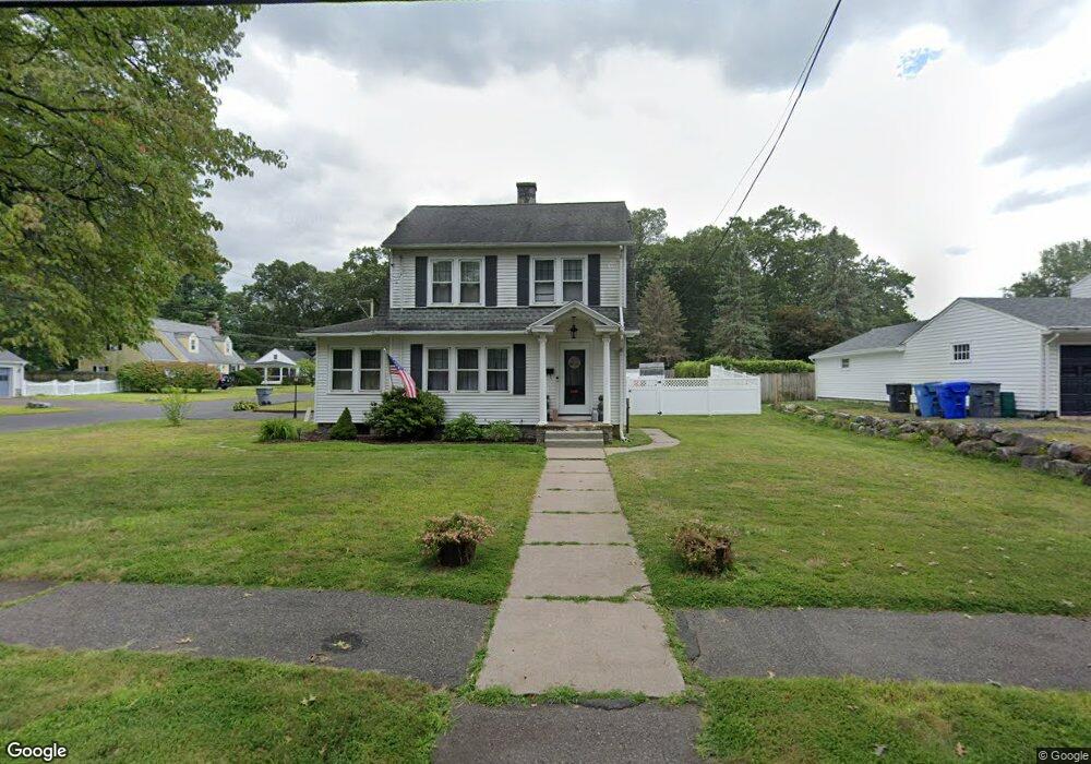 122 Middle Rd, Enfield, CT 06082 - photo 1