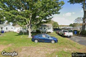 2 Zion Ct, Groton, CT 06340