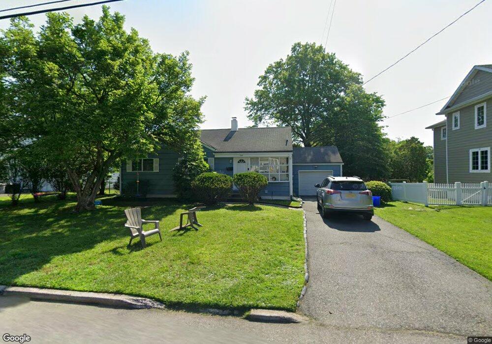 132 Heatherhill Rd, Cresskill, NJ 07626 - photo 1