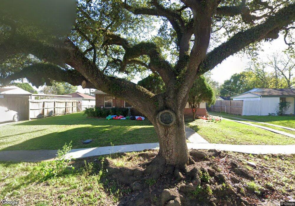 7542 Moline St, Houston, TX 77087 - photo 1