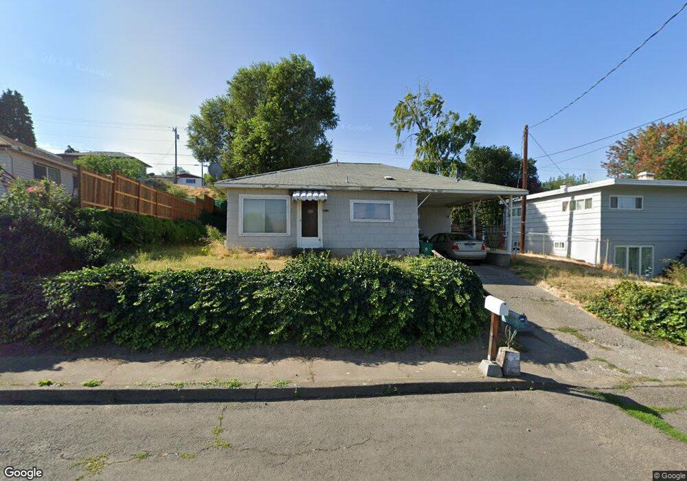 2218 E 13th St, the Dalles, OR 97058 - photo 1