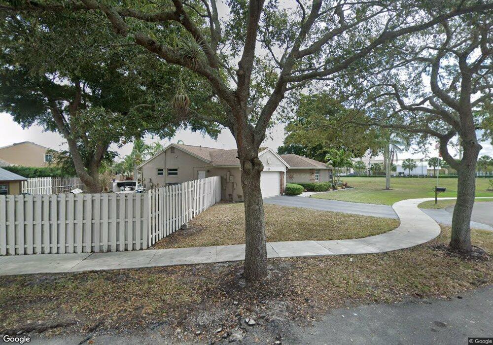 1350 White Stone Way, Davie, FL 33325 - photo 1