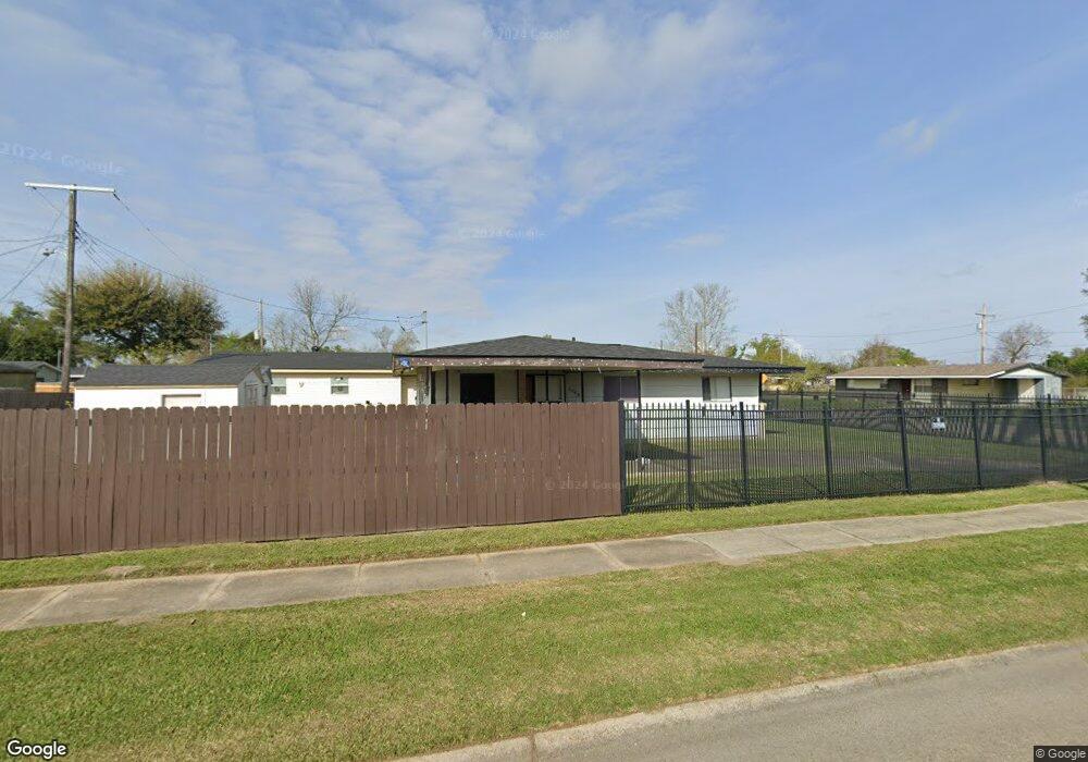2900 Admiral Nimitz St, Lake Charles, LA 70615 - photo 1